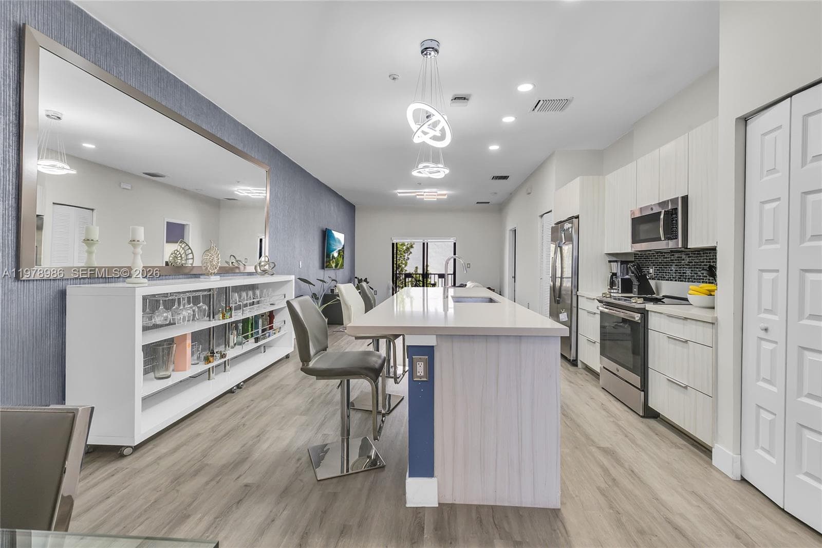 7925 NW 104th Ave # 28, Doral FL 33178 — 9