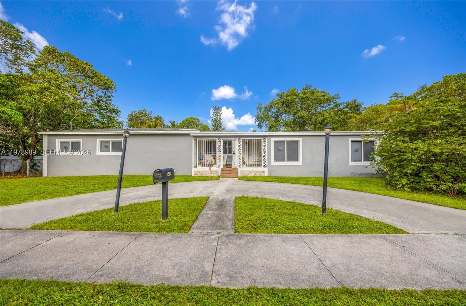 12090 NW 12th Ave, North Miami FL 33168 — 1