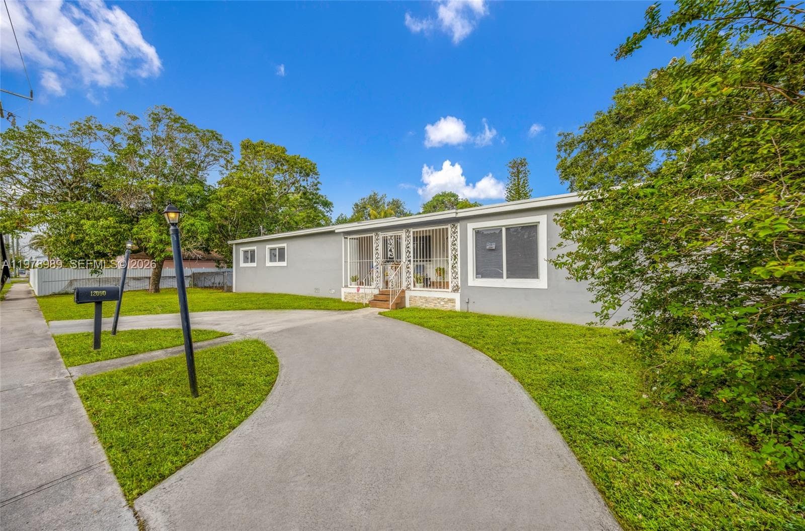 12090 NW 12th Ave, North Miami FL 33168 — 45