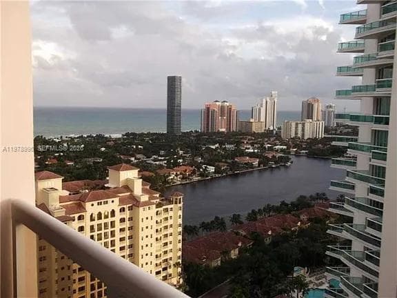 20185 E Country Club Dr # 3, Aventura FL 33180 — 2