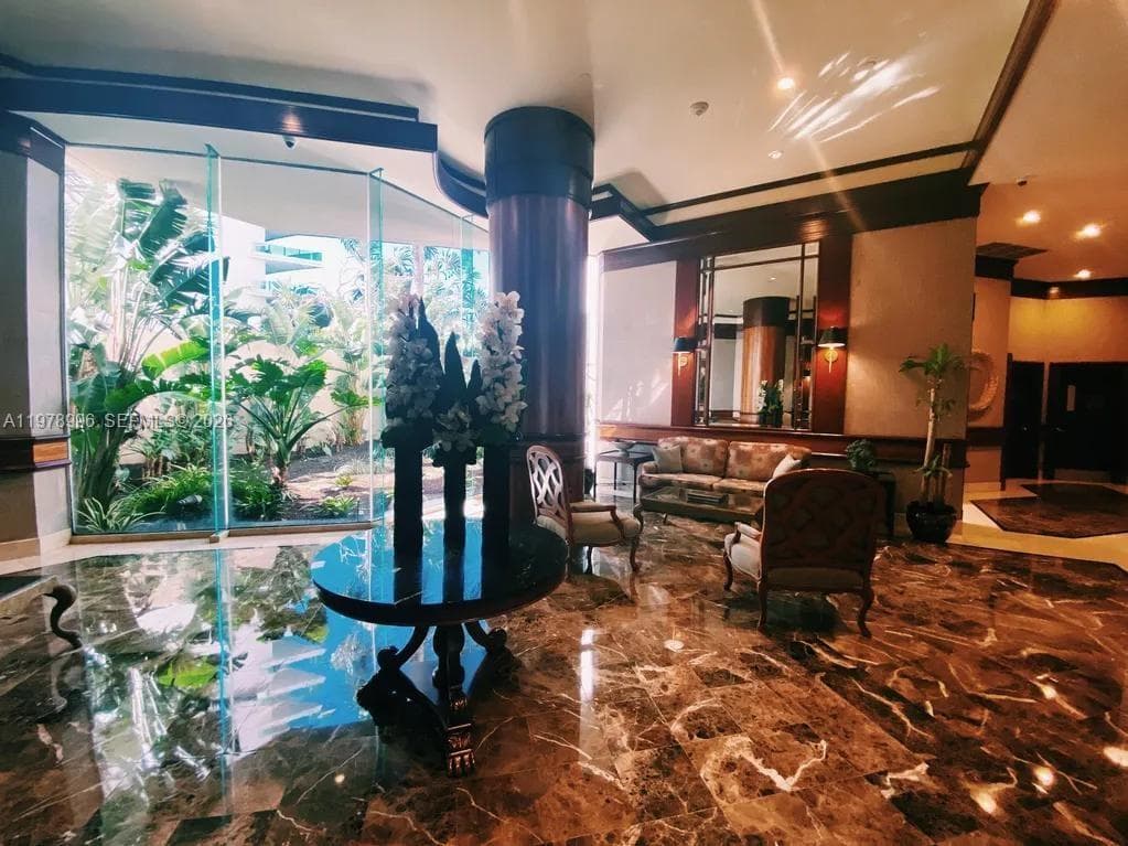 20185 E Country Club Dr # 3, Aventura FL 33180 — 16