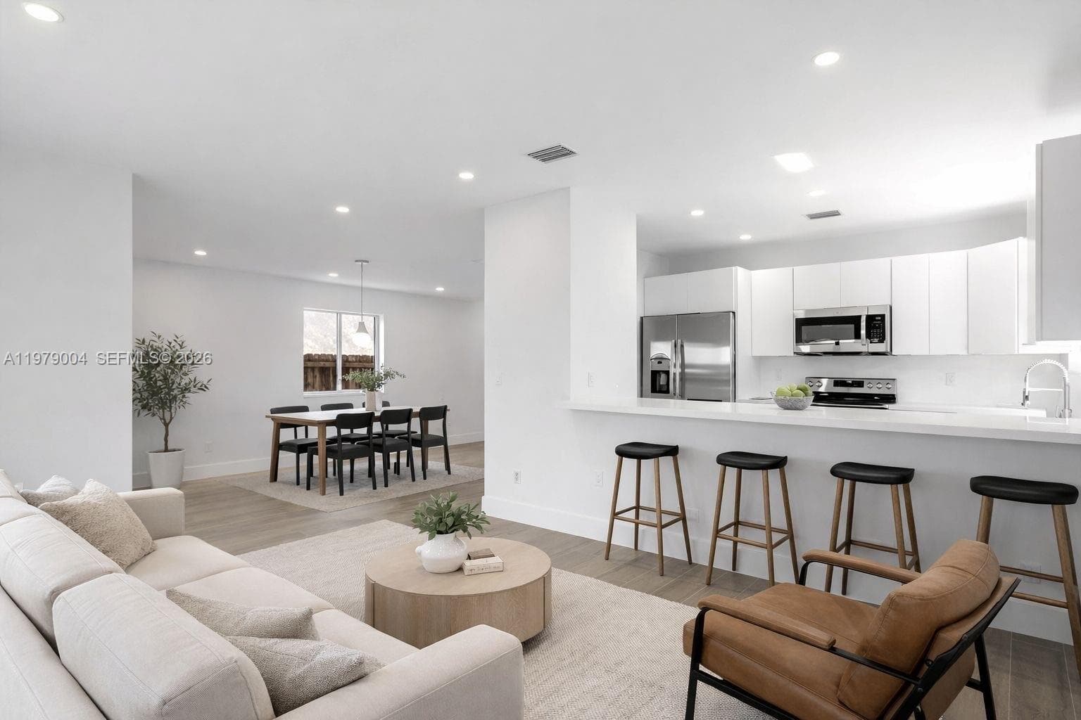 354 NE 35th Ave, Homestead FL 33033 — 1