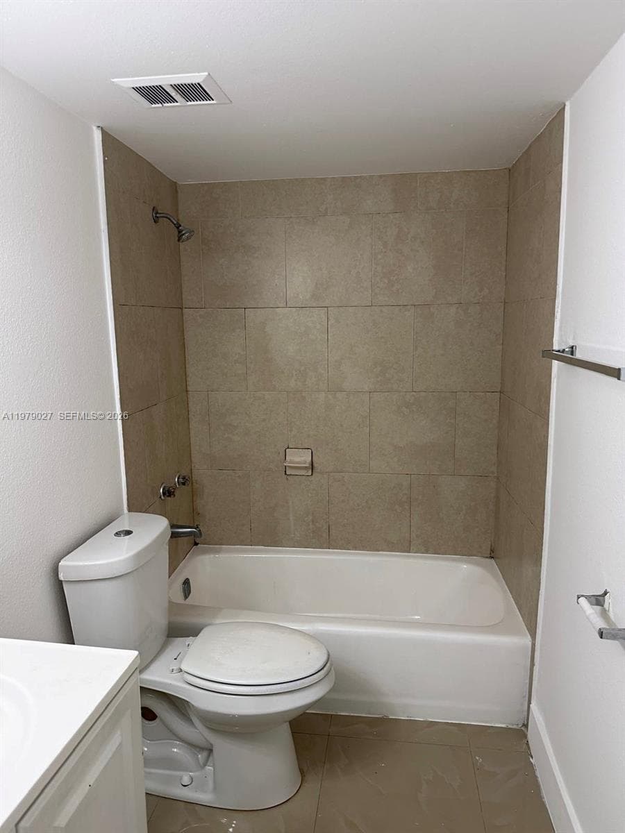 17911 NW 68th Ave # N104, Hialeah FL 33015 — 5