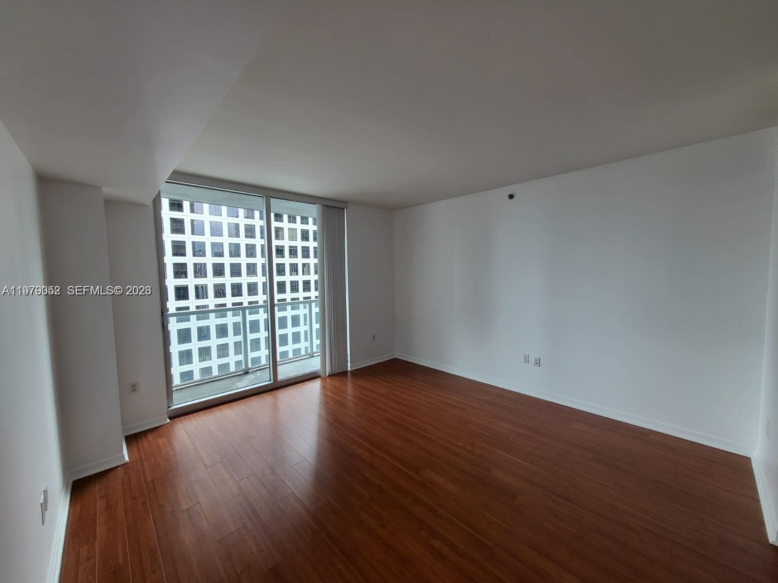 500 Brickell Ave # 2906, Miami FL 33131 — 9