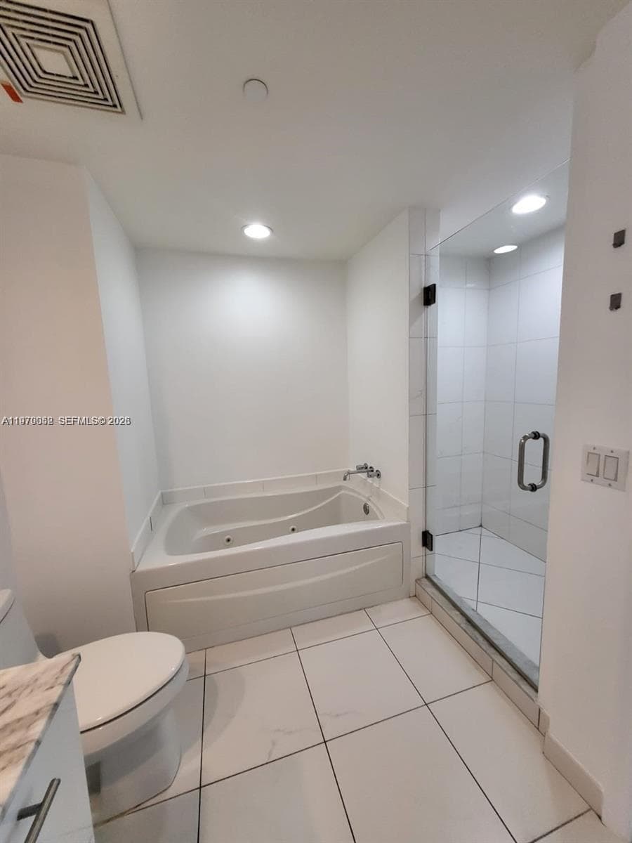 500 Brickell Ave # 2906, Miami FL 33131 — 11