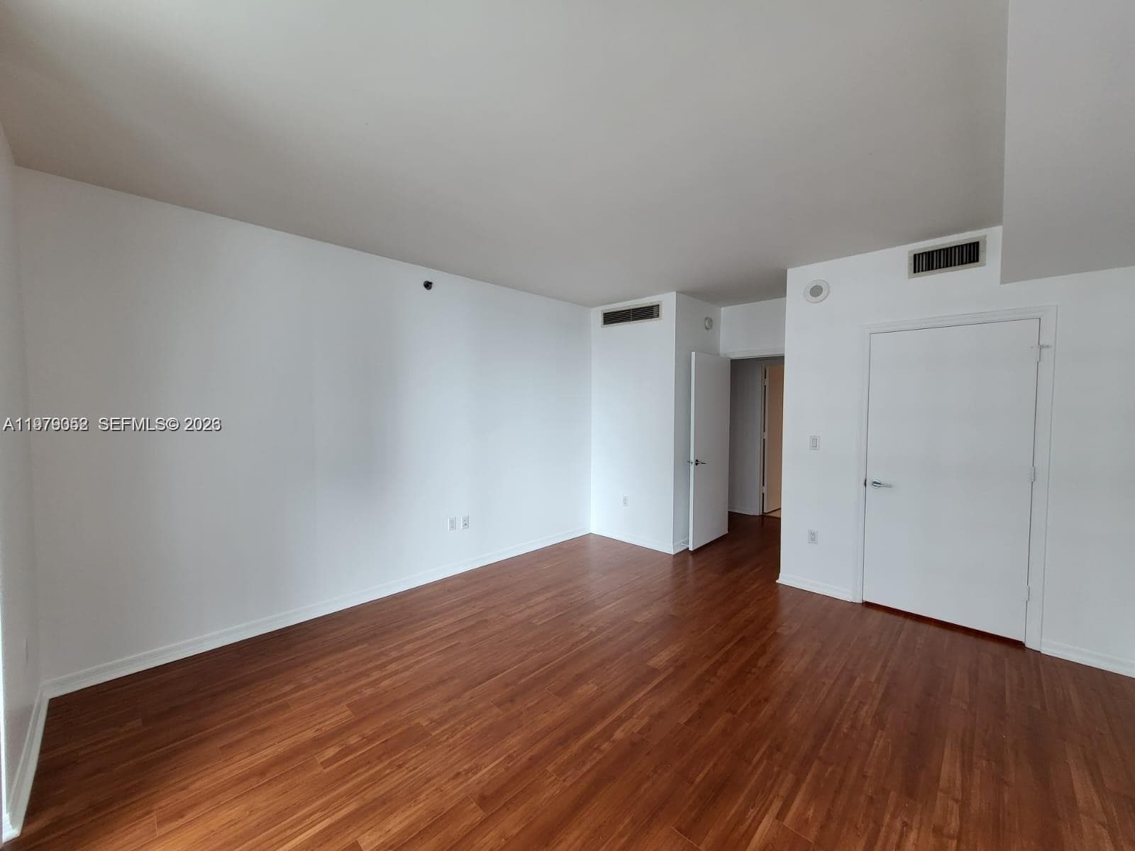 500 Brickell Ave # 2906, Miami FL 33131 — 8