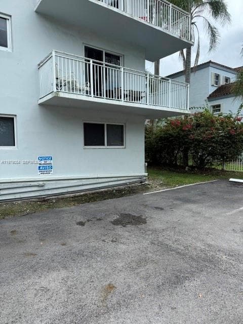 2430 NE 135th St # 102, North Miami FL 33181 — 32