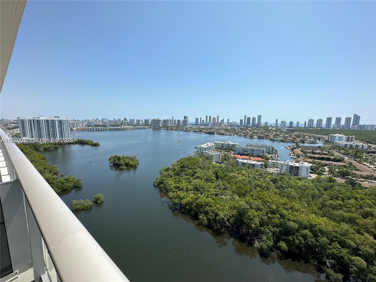16385 Biscayne Blvd # 2716, North Miami Beach FL 33160 — 1
