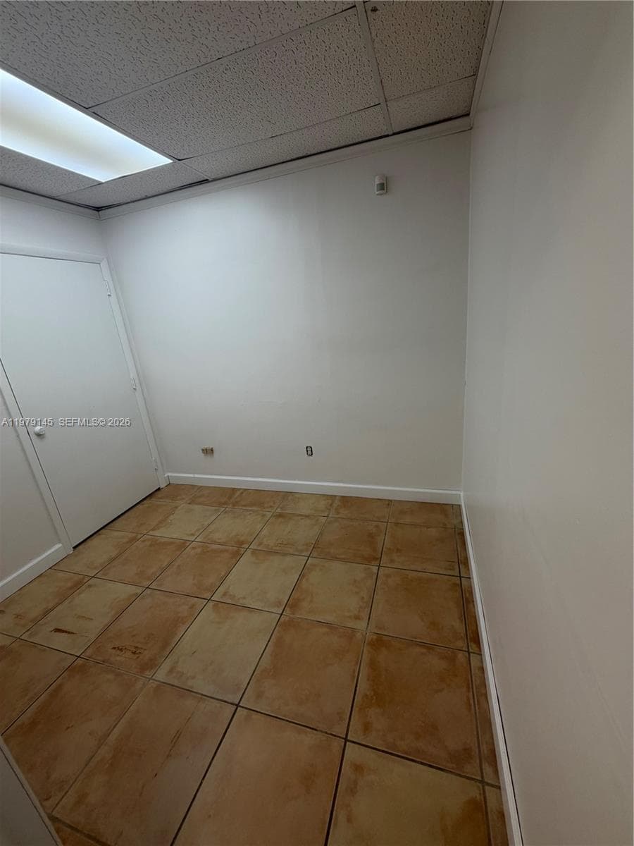 1933 SW 27th Ave, Miami FL 33145 — 17