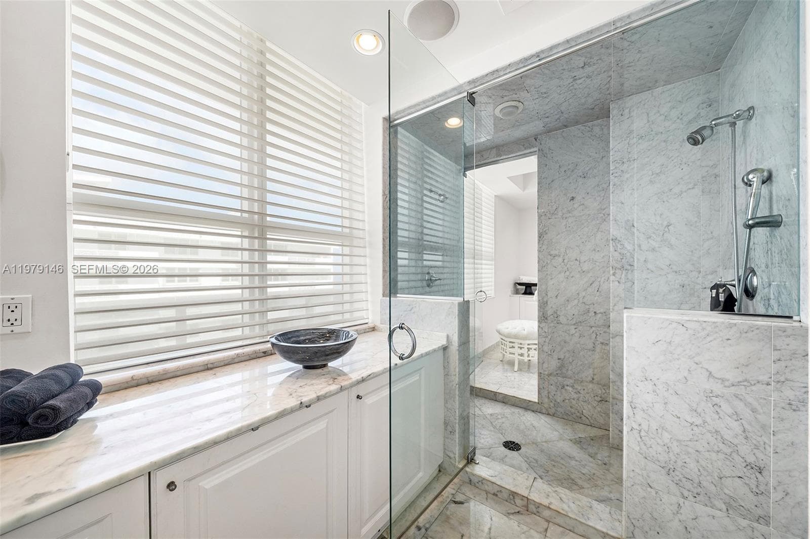 5801 Collins Ave, Miami Beach FL 33140 — 41