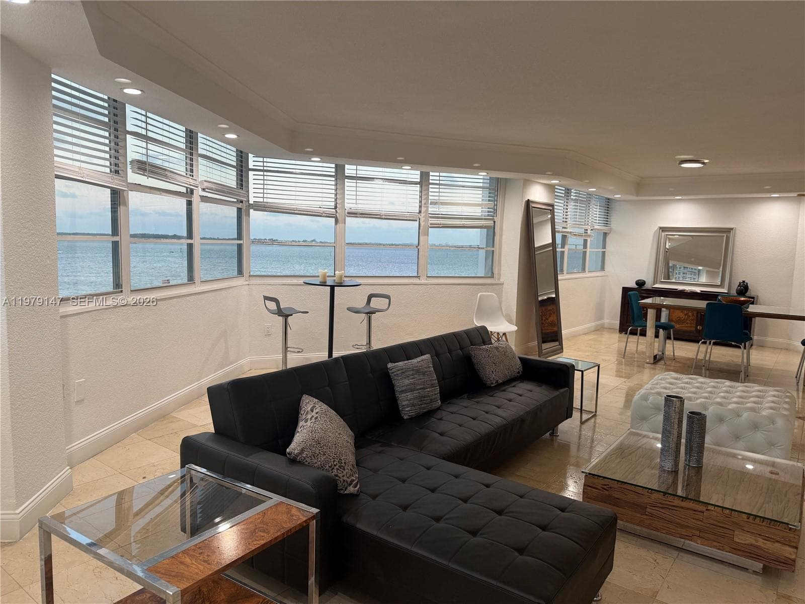 801 Brickell Bay Dr # 470, Miami FL 33131 — 12