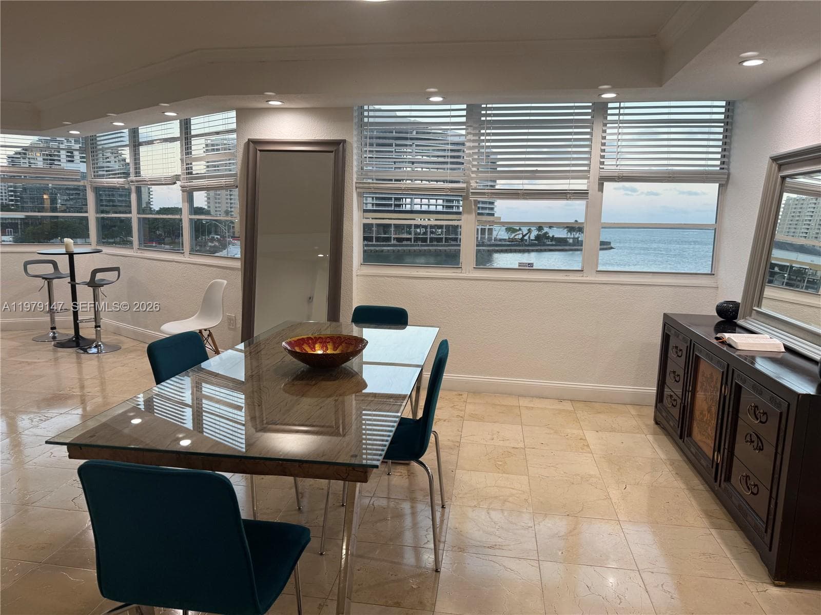 801 Brickell Bay Dr # 470, Miami FL 33131 — 5
