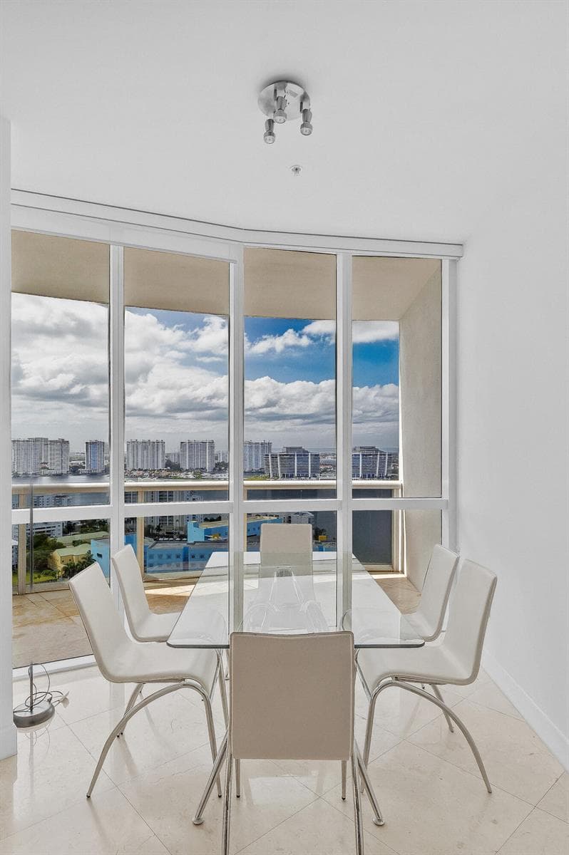 18201 Collins Avenue # 3301a, Sunny Isles Beach FL 33160 — 53