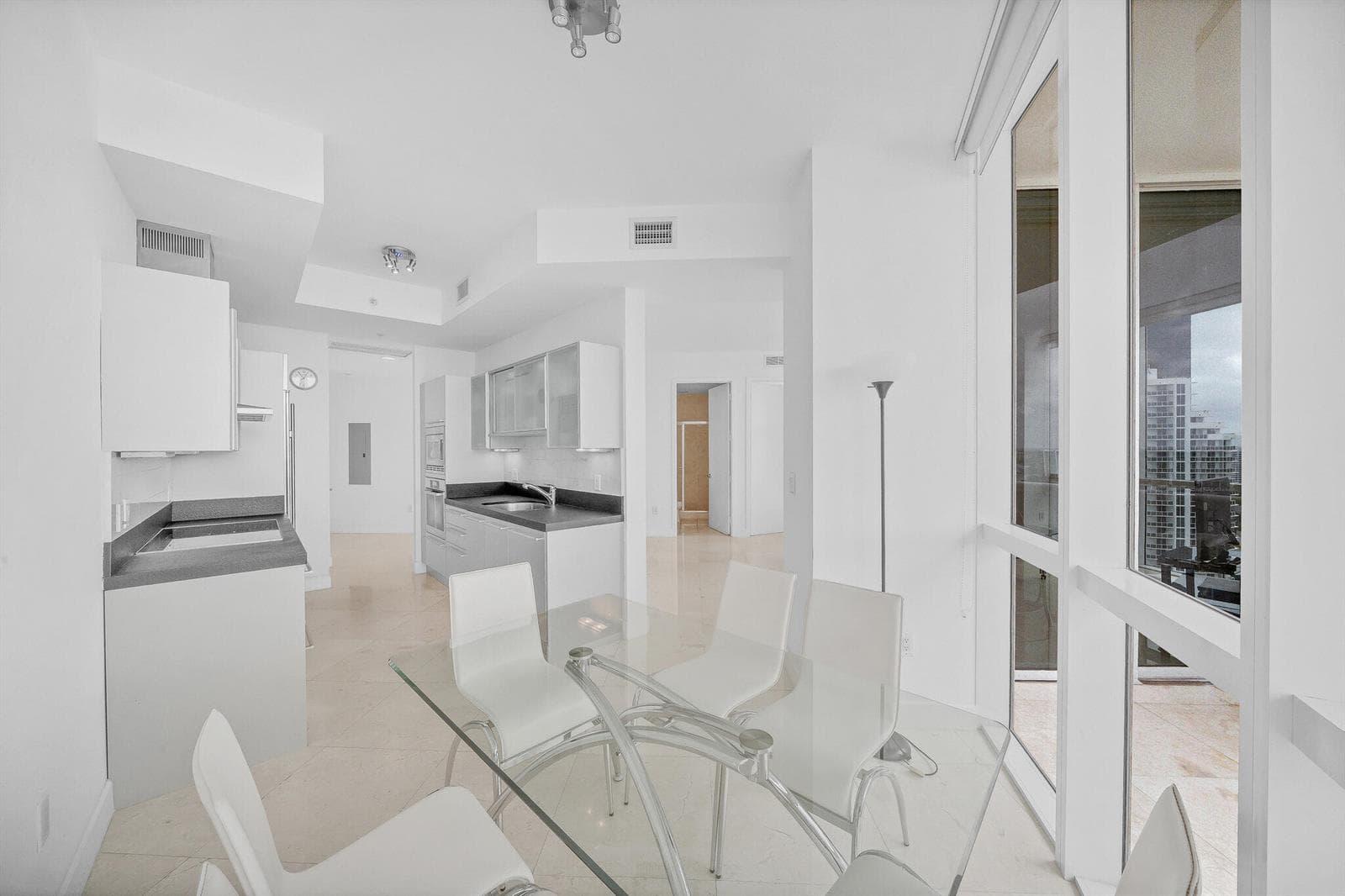 18201 Collins Avenue # 3301a, Sunny Isles Beach FL 33160 — 55