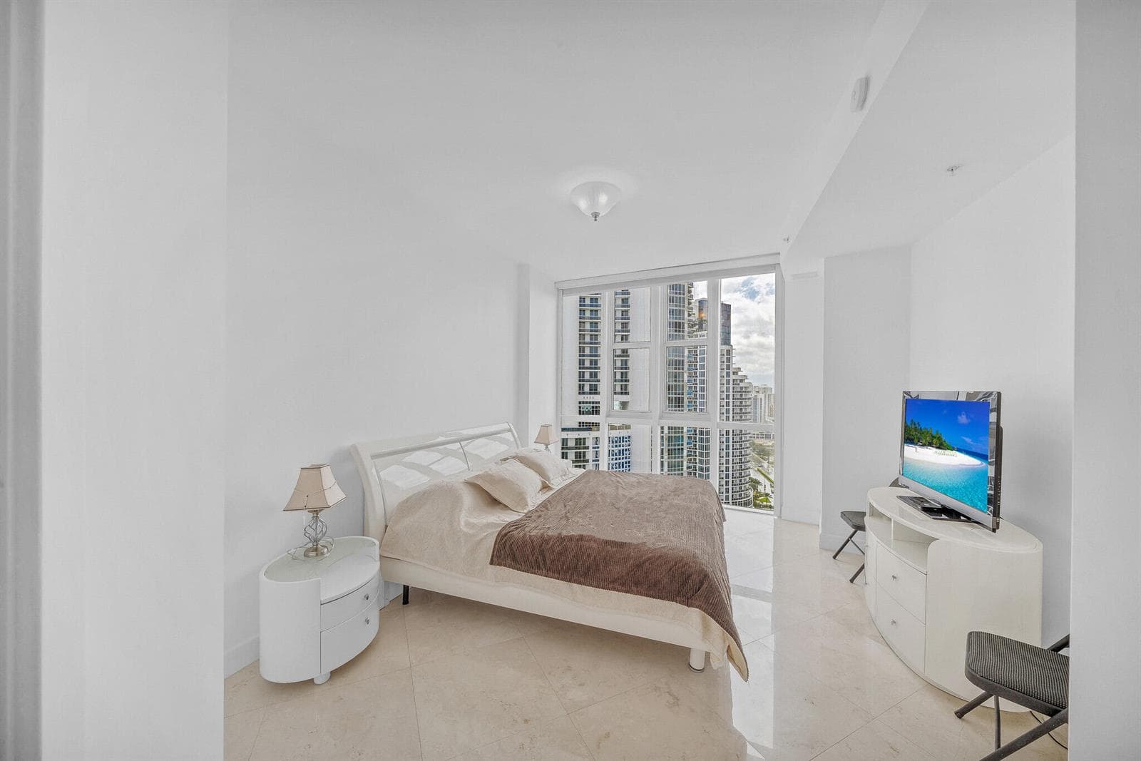 18201 Collins Avenue # 3301a, Sunny Isles Beach FL 33160 — 40