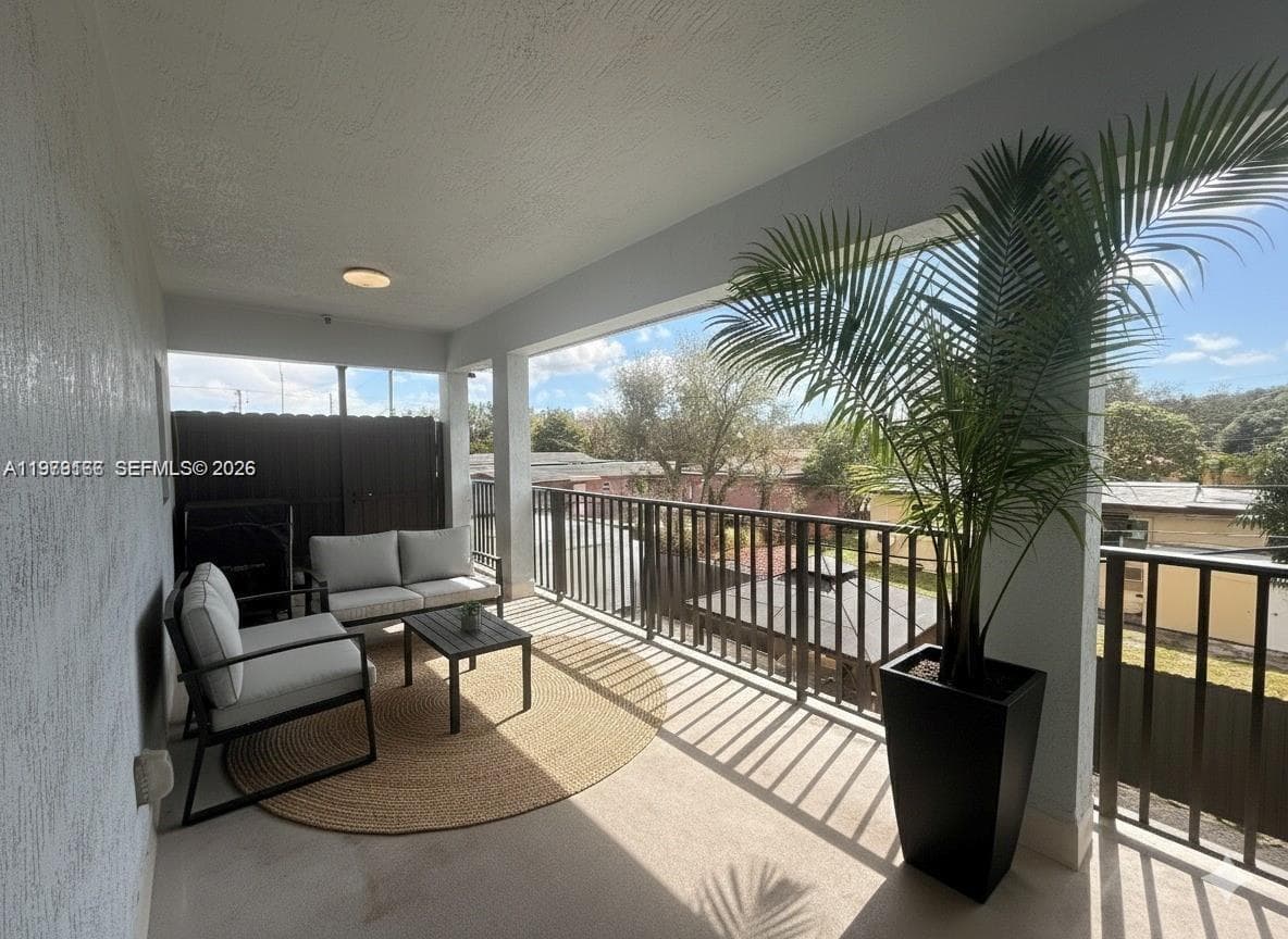 1720 NW 110th Ter, Miami FL 33167 — 24
