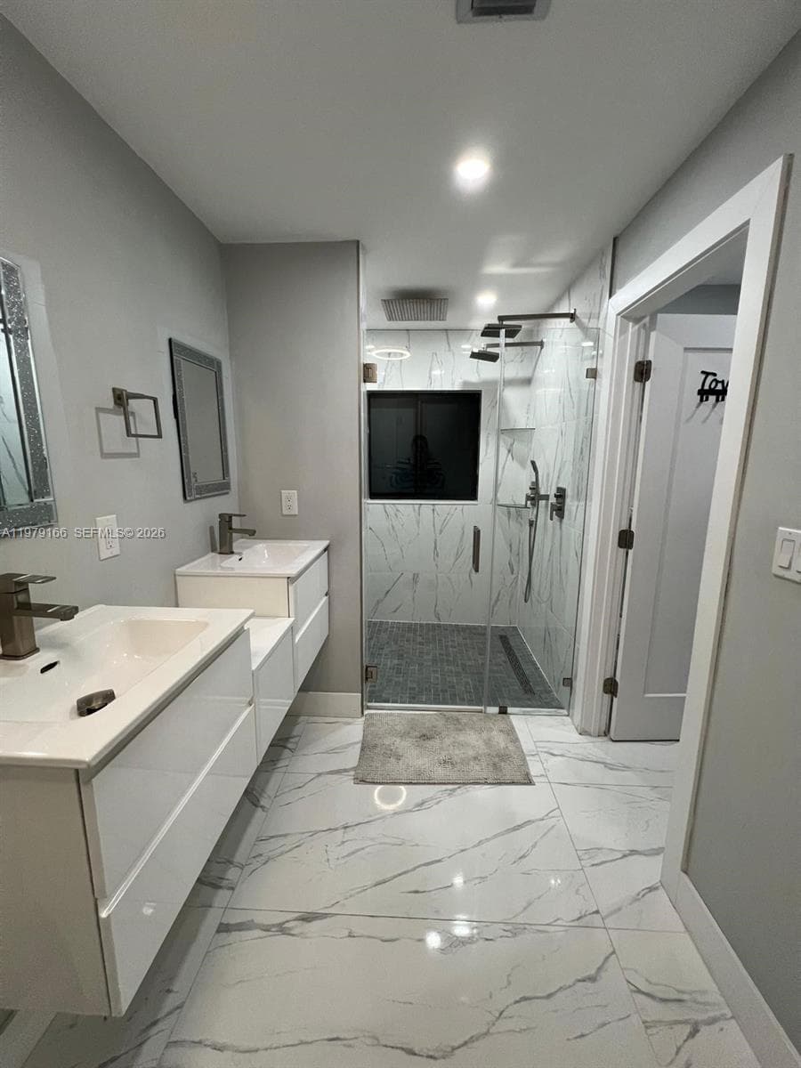 1720 NW 110th Ter, Miami FL 33167 — 11