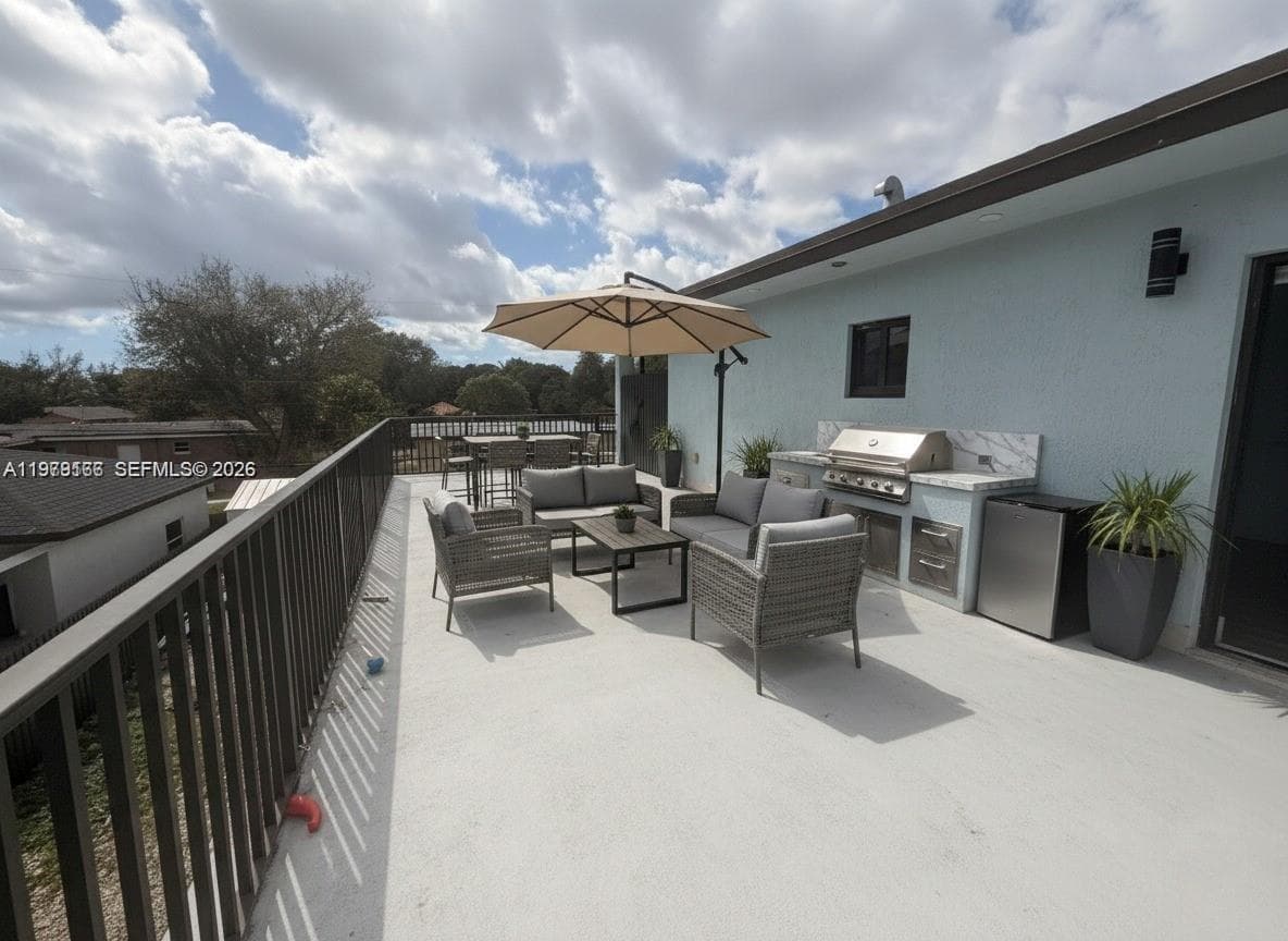 1720 NW 110th Ter, Miami FL 33167 — 25