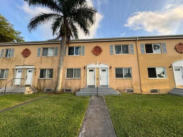 206 NW 84th Street # 206, Miami FL 33150 — 2