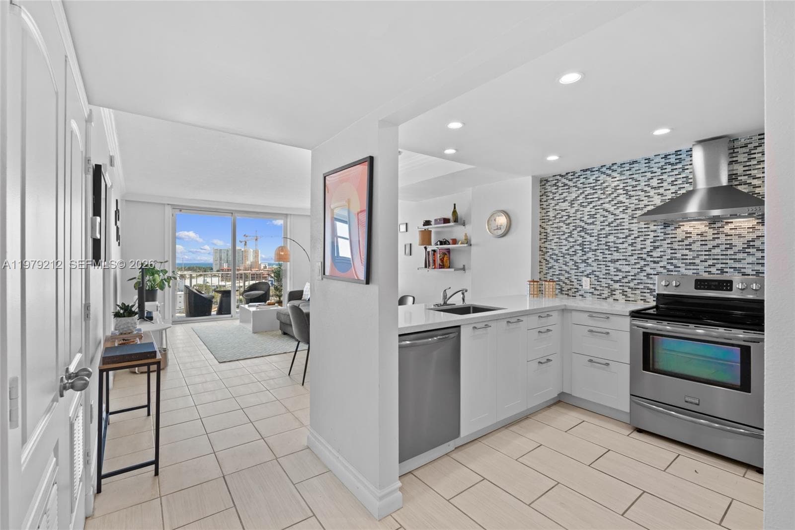 6900 Bay Dr # 10H, Miami Beach FL 33141 — 2