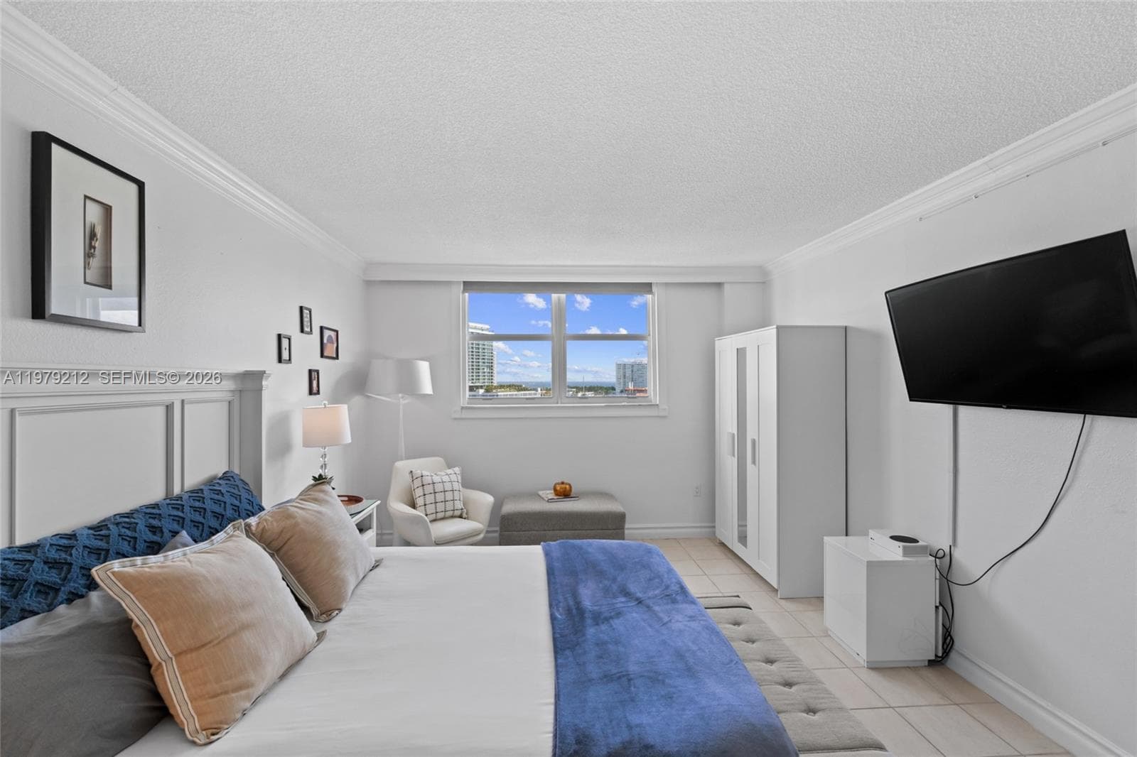 6900 Bay Dr # 10H, Miami Beach FL 33141 — 24