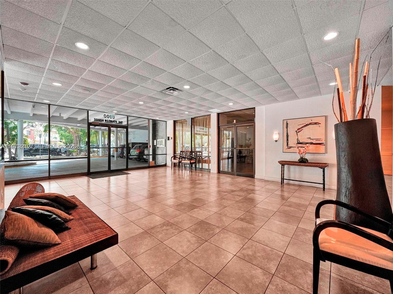 6900 Bay Dr # 10H, Miami Beach FL 33141 — 38