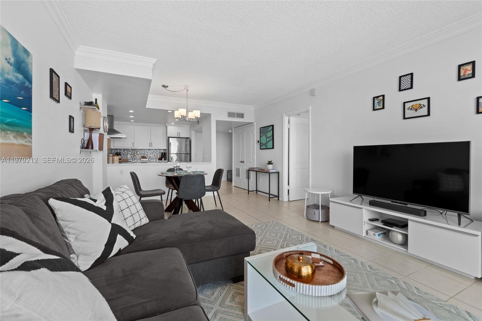 6900 Bay Dr # 10H, Miami Beach FL 33141 — 11