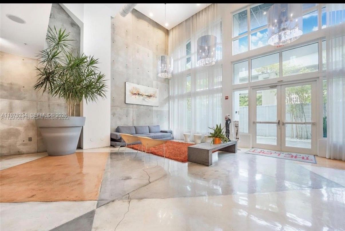 234 NE 3rd St # 608, Miami FL 33132 — 4