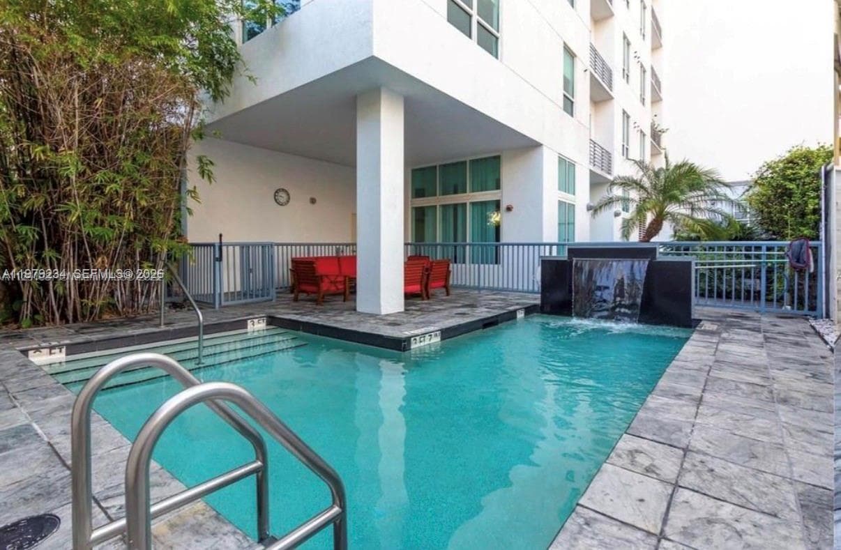 234 NE 3rd St # 608, Miami FL 33132 — 21