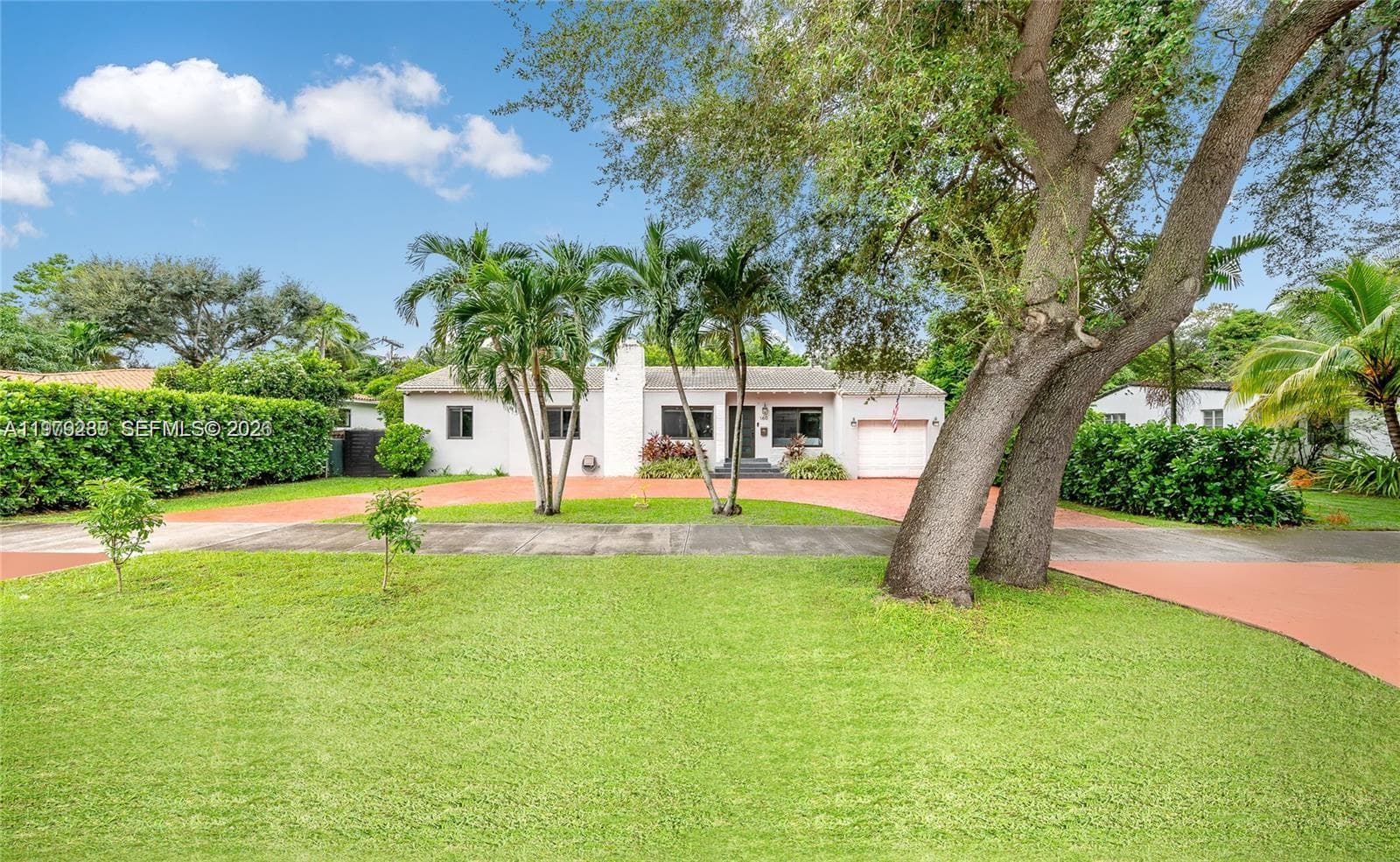 160 South Dr, Miami Springs FL 33166 — 1