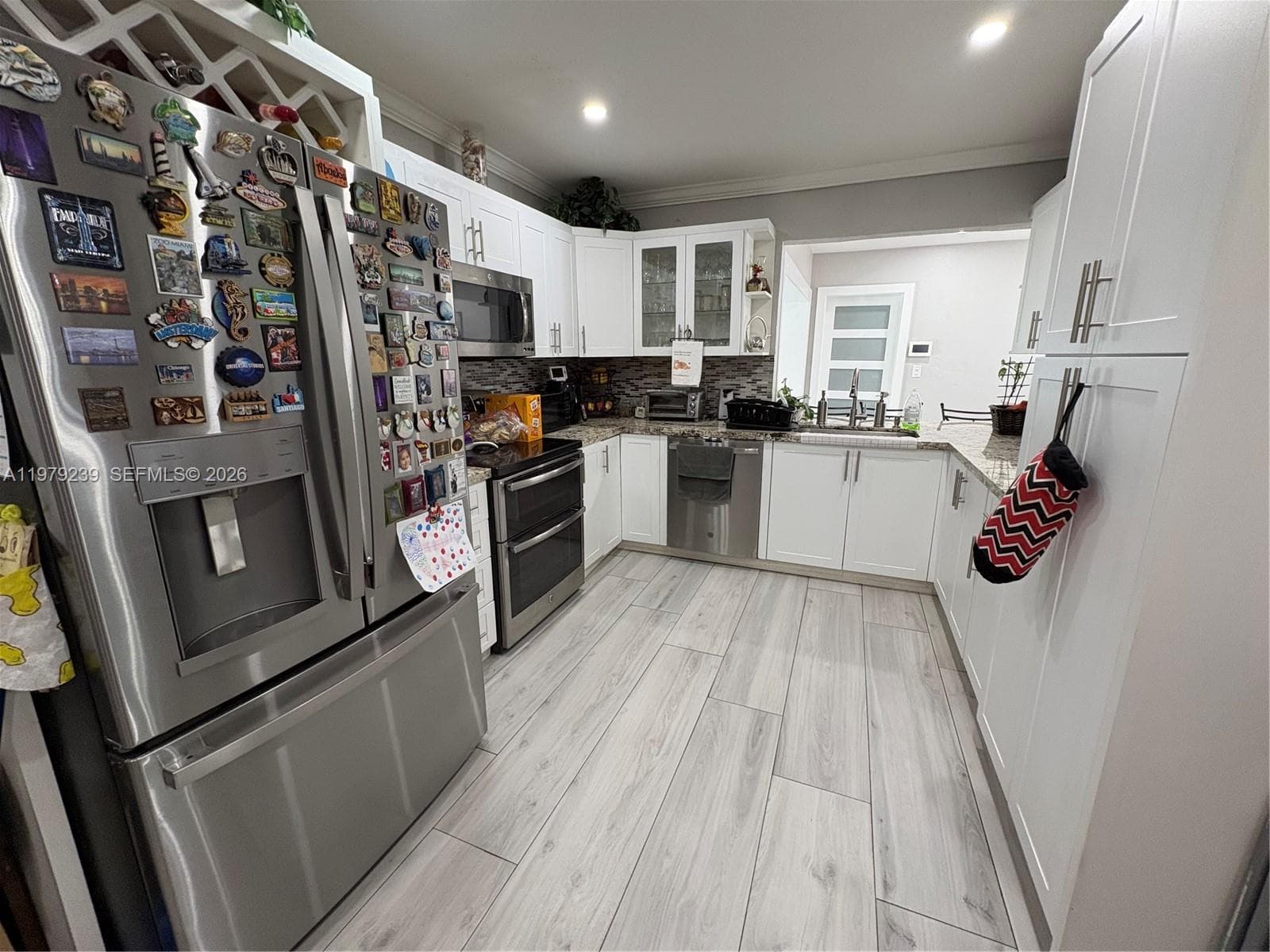 160 South Dr, Miami Springs FL 33166 — 24