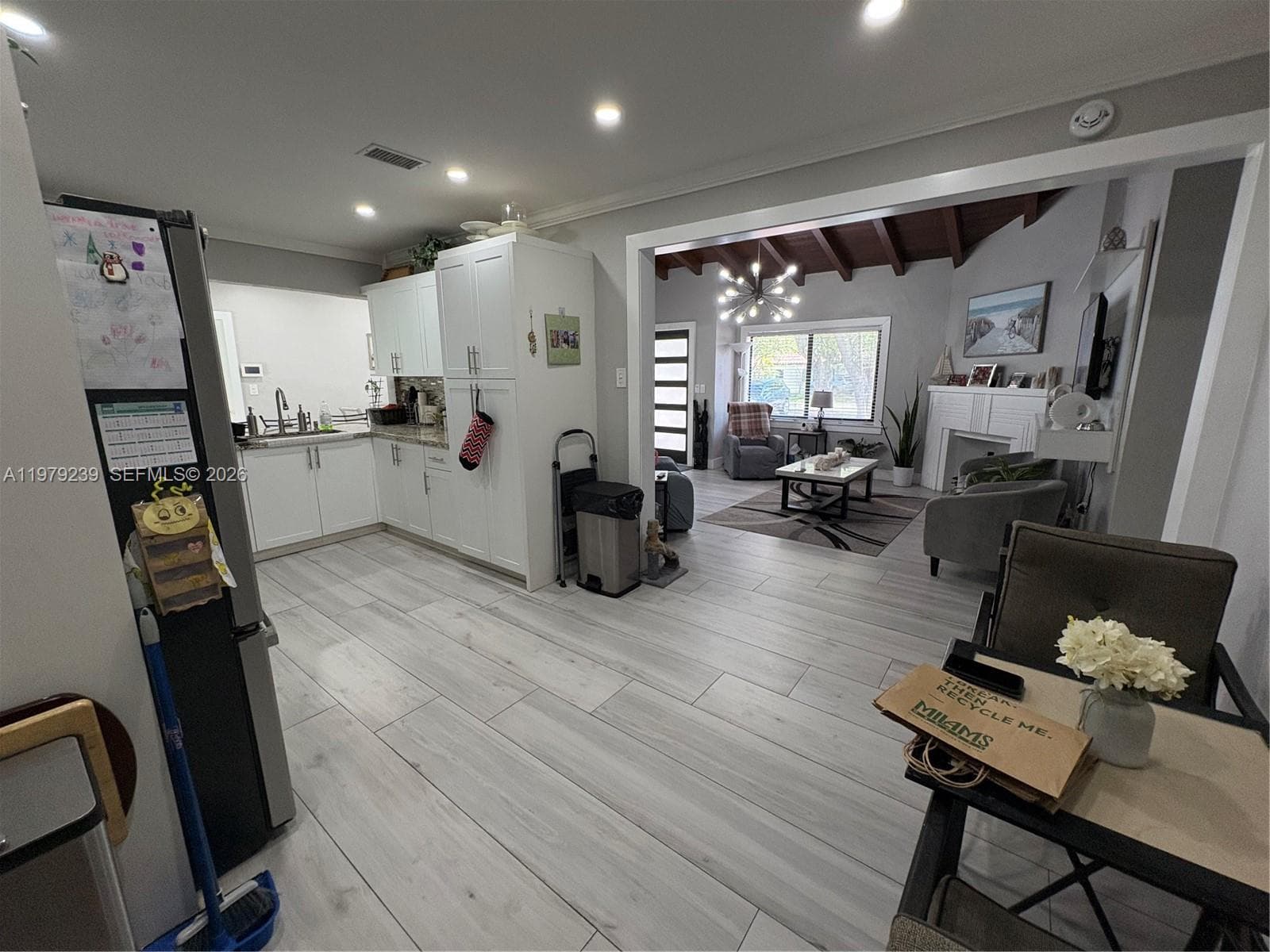160 South Dr, Miami Springs FL 33166 — 25