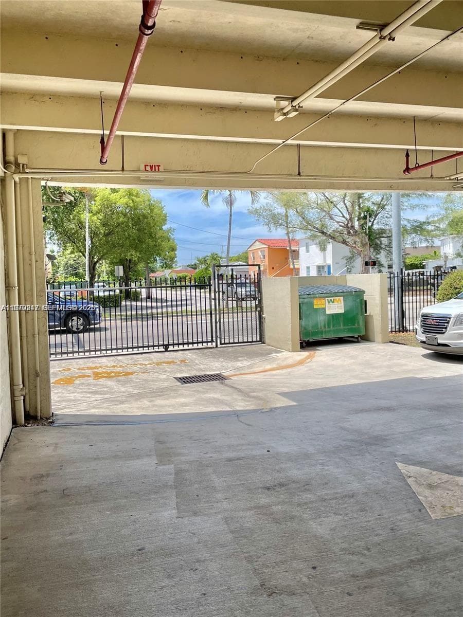 3201 W Flagler St # 102, Miami FL 33135 — 14