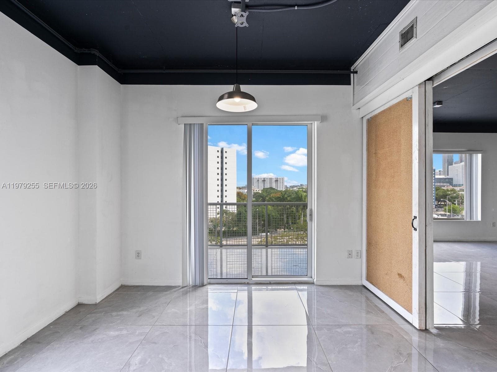 10 SW South River Dr # 715, Miami FL 33130 — 16