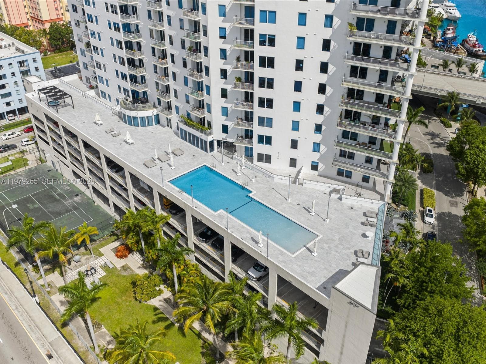 10 SW South River Dr # 715, Miami FL 33130 — 30