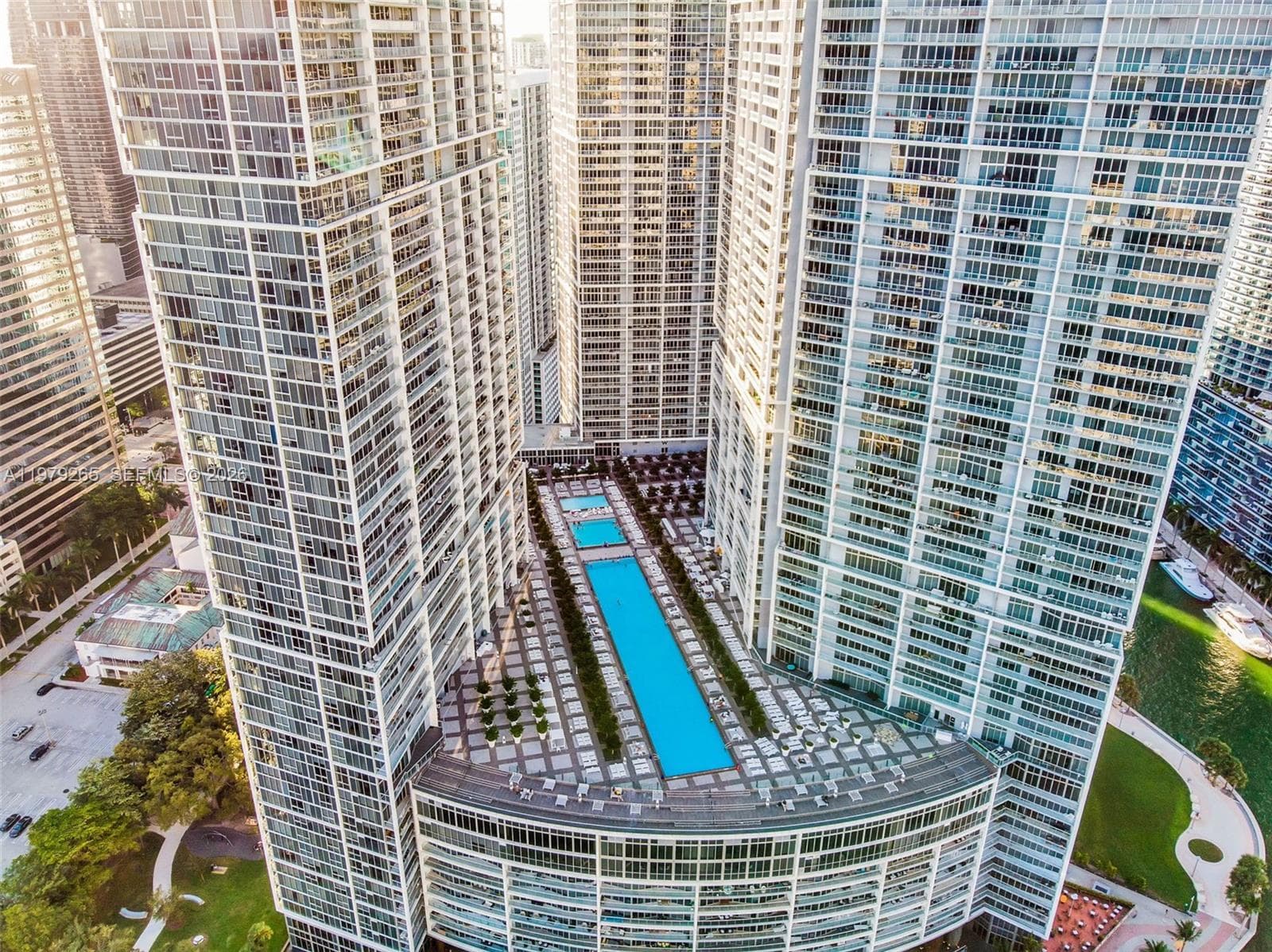 495 Brickell Ave # 2909, Miami FL 33131 — 26