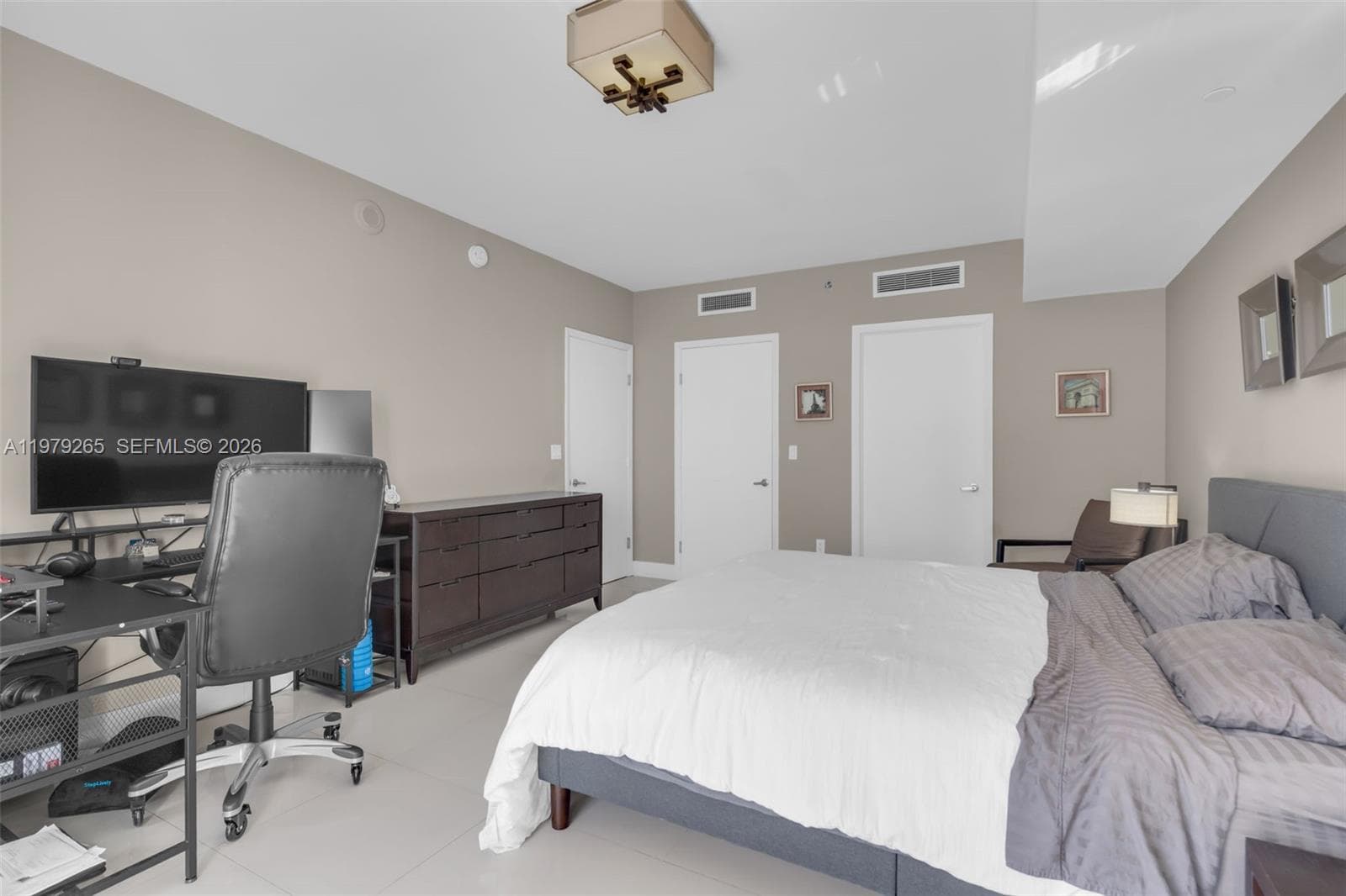 495 Brickell Ave # 2909, Miami FL 33131 — 14