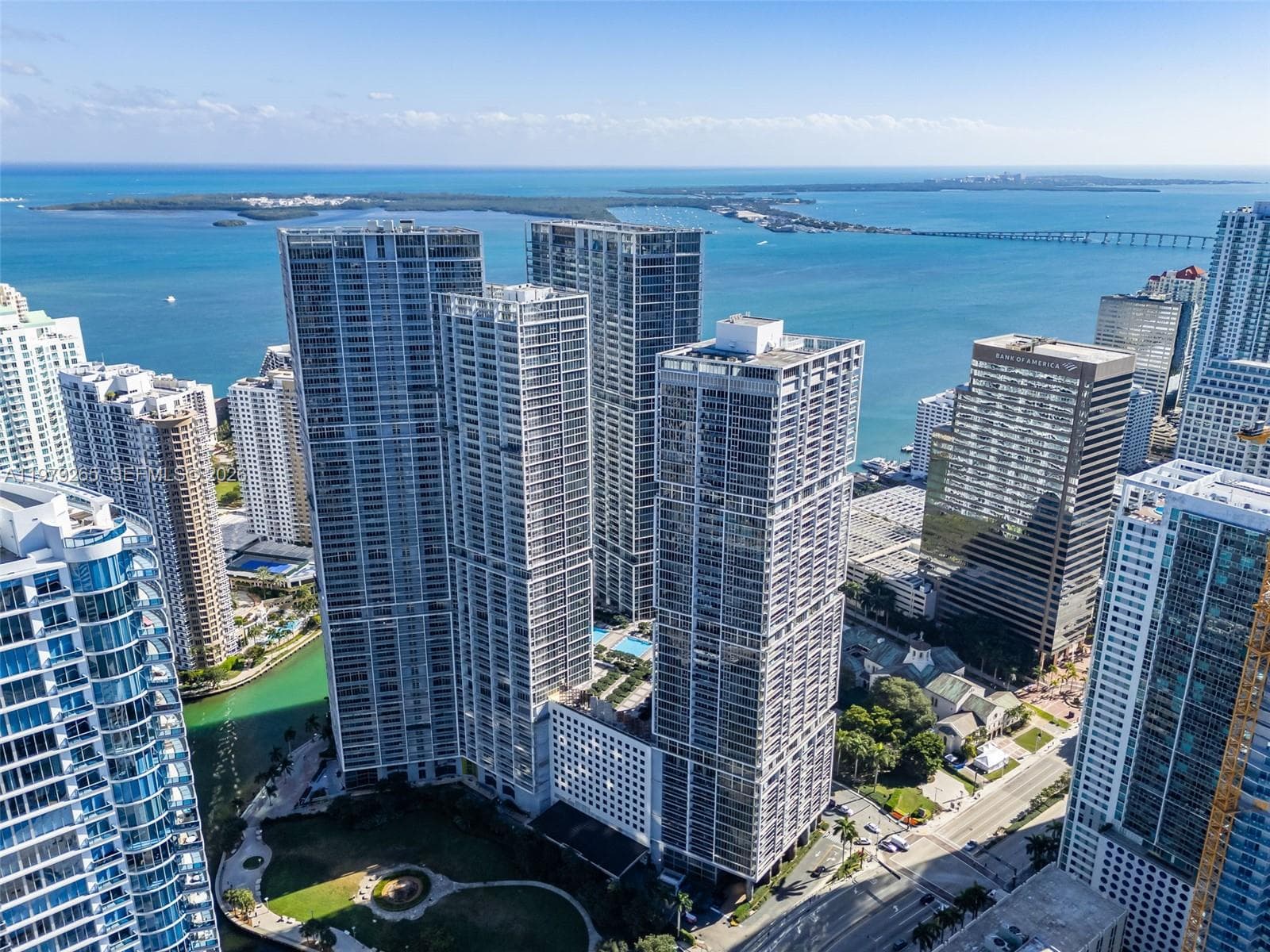 495 Brickell Ave # 2909, Miami FL 33131 — 25