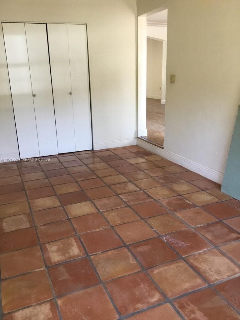 8927 Hawthorne Ave, Surfside FL 33154 — 15