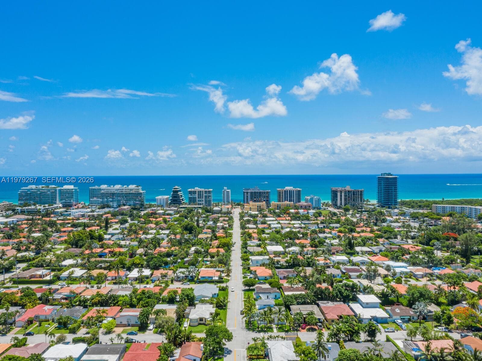8927 Hawthorne Ave, Surfside FL 33154 — 40