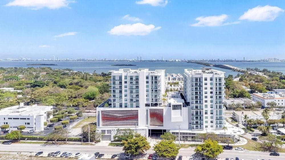 3900 Biscayne Blvd # 1101, Miami FL 33137 — 42