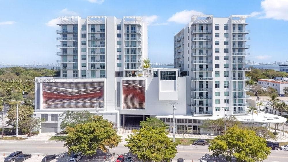 3900 Biscayne Blvd # 1101, Miami FL 33137 — 46