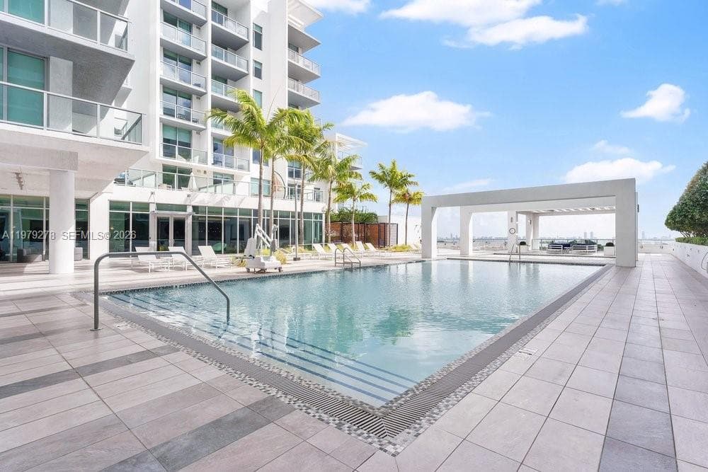3900 Biscayne Blvd # 1101, Miami FL 33137 — 36