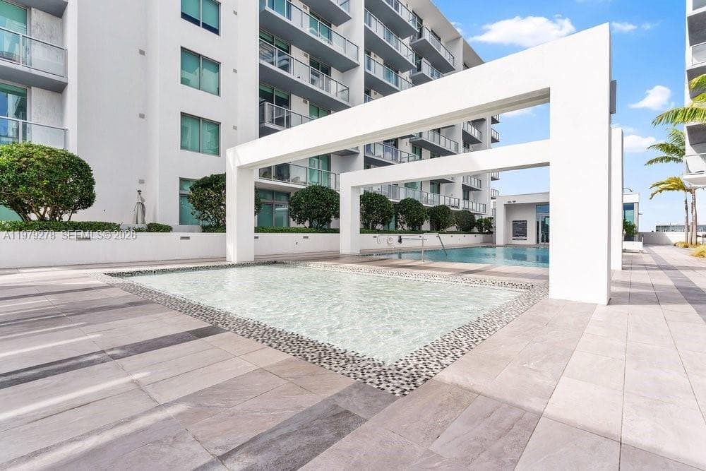 3900 Biscayne Blvd # 1101, Miami FL 33137 — 38