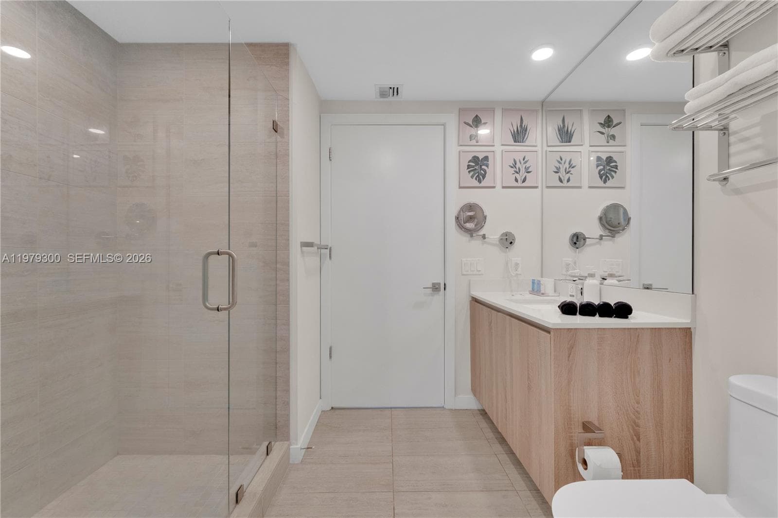 3900 Biscayne Blvd # 916, Miami FL 33137 — 13