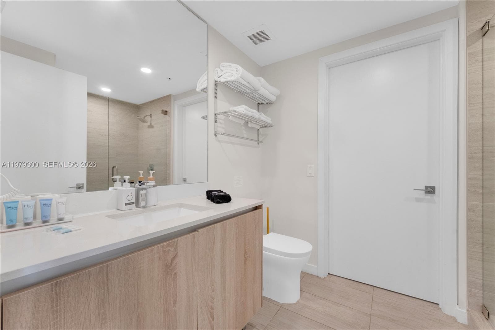 3900 Biscayne Blvd # 916, Miami FL 33137 — 12