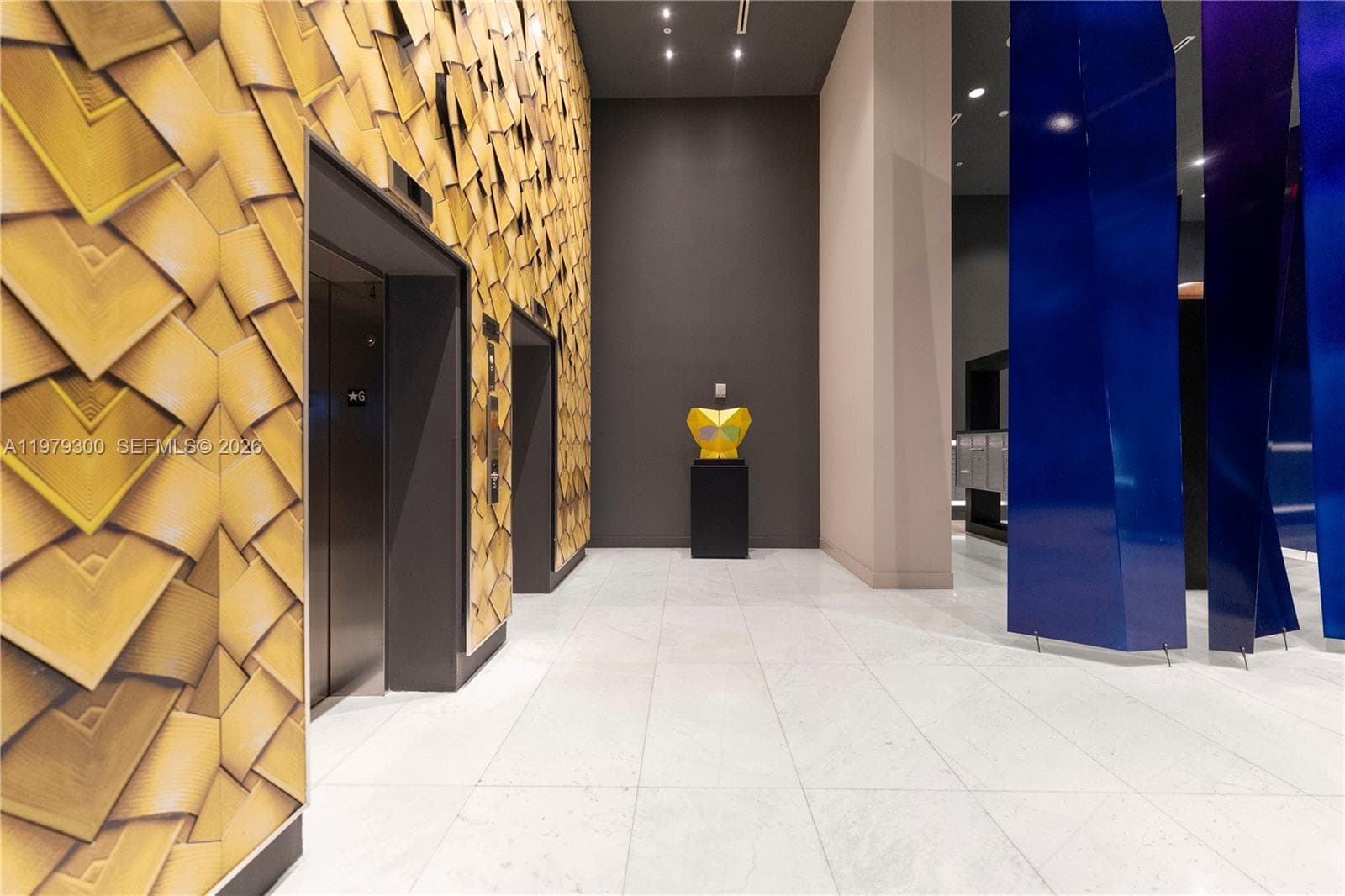 3900 Biscayne Blvd # 916, Miami FL 33137 — 24