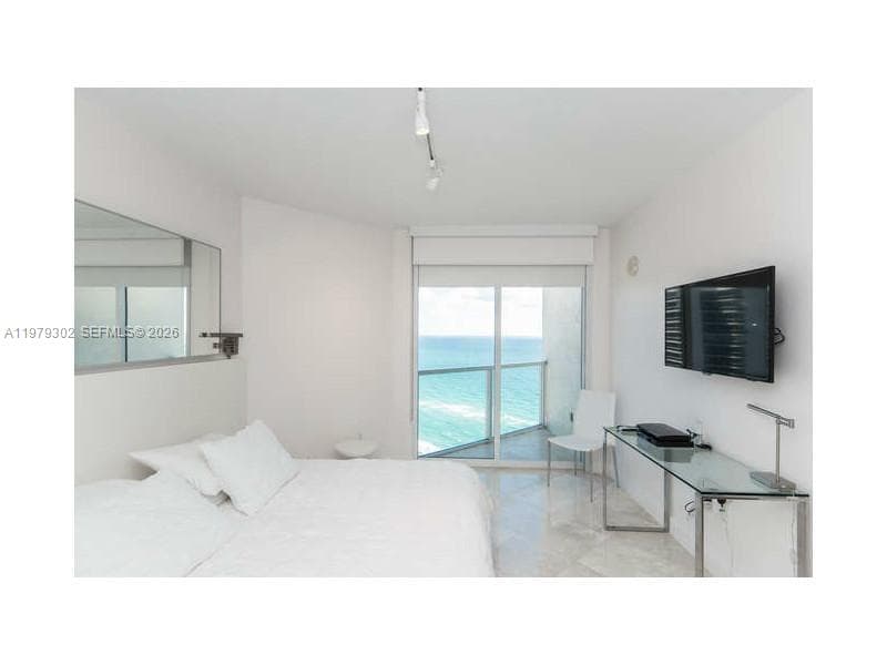 16699 Collins Ave # 2406, Sunny Isles Beach FL 33160 — 30