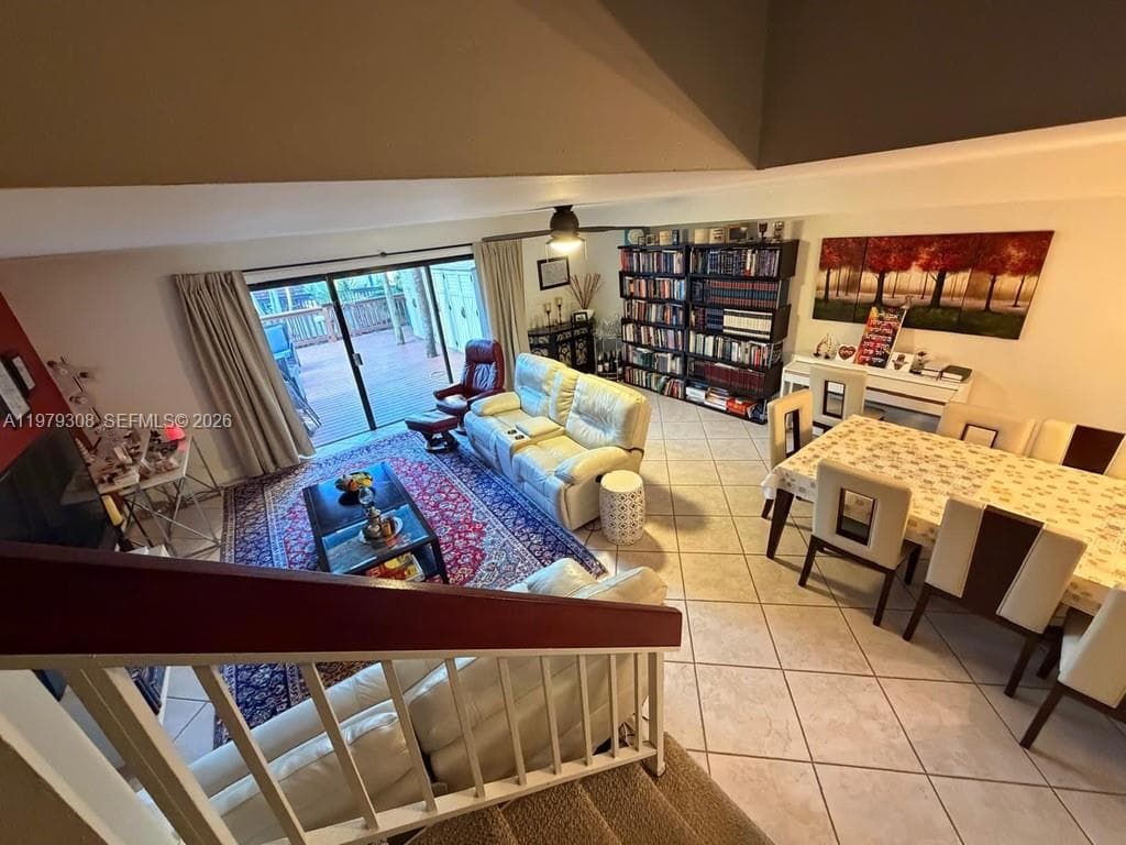 2661 NE 164th St # 40, North Miami Beach FL 33160 — 12