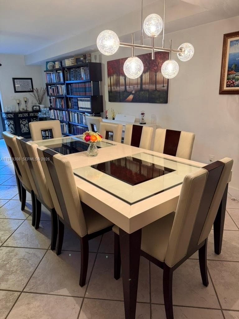 2661 NE 164th St # 40, North Miami Beach FL 33160 — 8